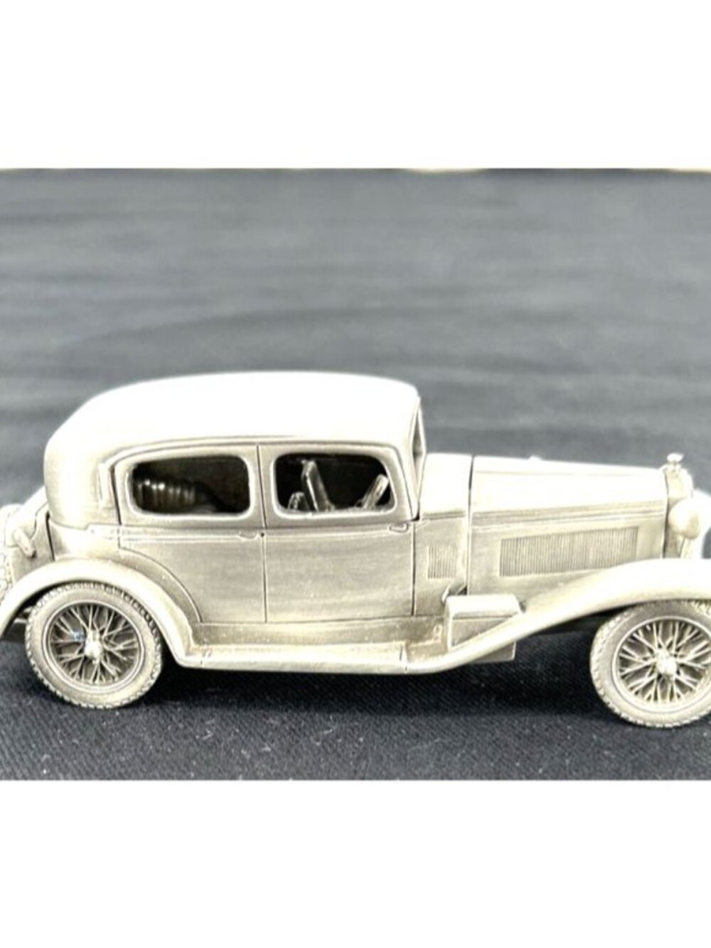 Danbury Mint Pewter Classic Sports Car World 1932 Alfa Romeo Die Cast - Picture 4 of 8